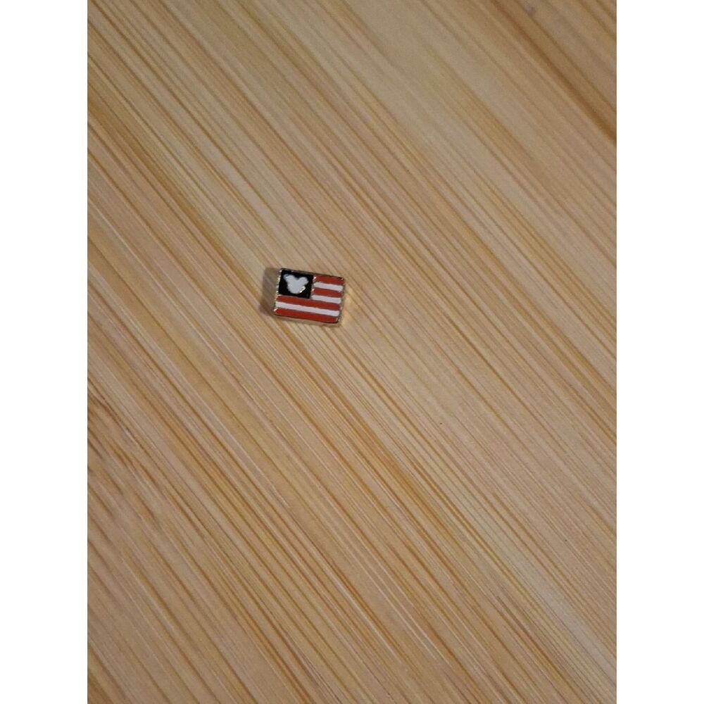 American Flag Enamel Pin - Red, White, Blue
